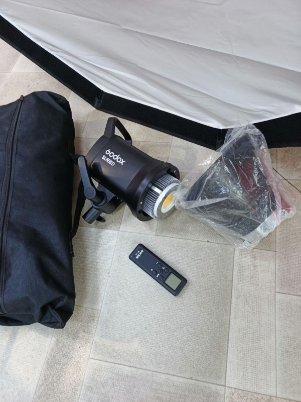 Светодиодный осветитель  Godox sl60iid