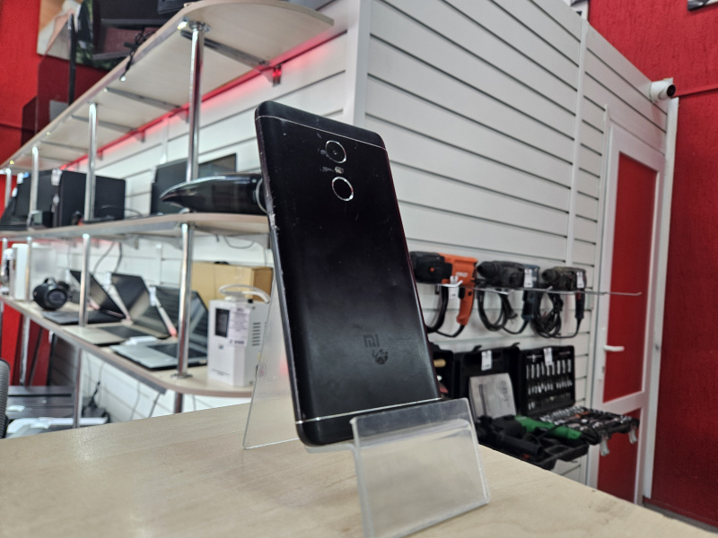 Мобильный телефон Xiaomi Redmi Note 4