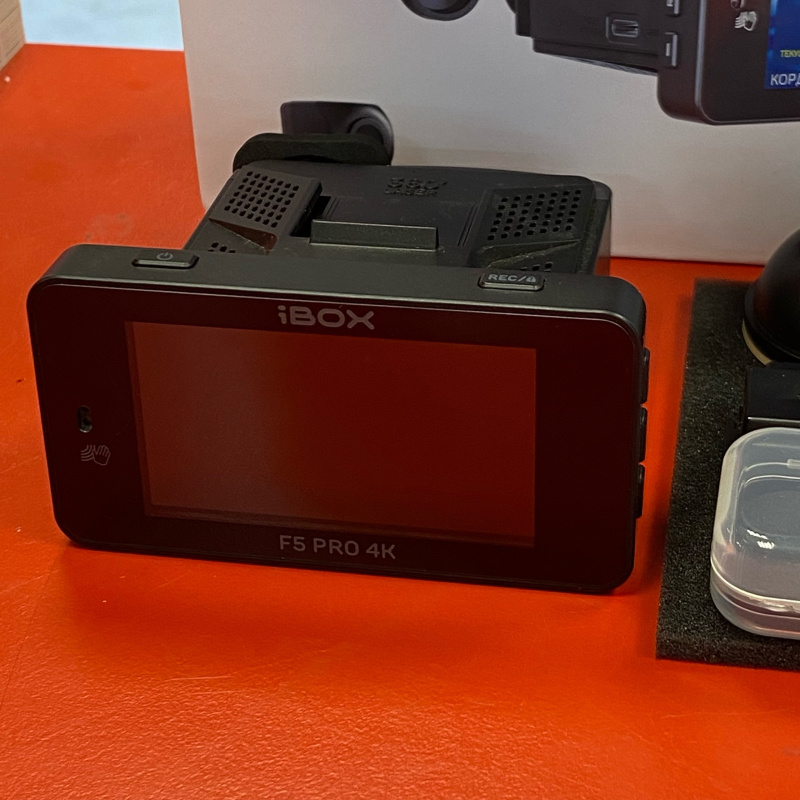 Видеорегистратор iBox F5 PRO 4K
