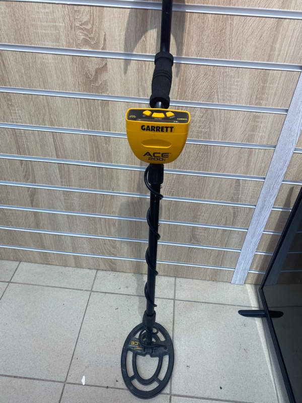 Металлоискатель Garrett ace 200i