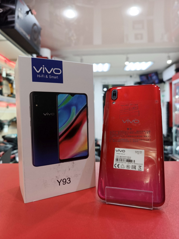 Мобильный телефон Vivo Y93s