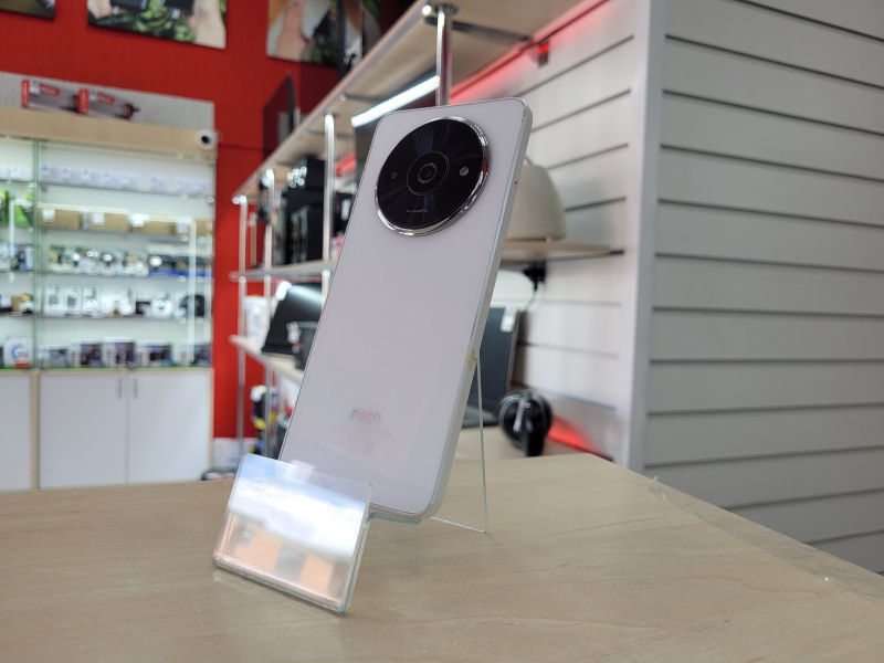 Мобильный телефон Xiaomi Poco C61